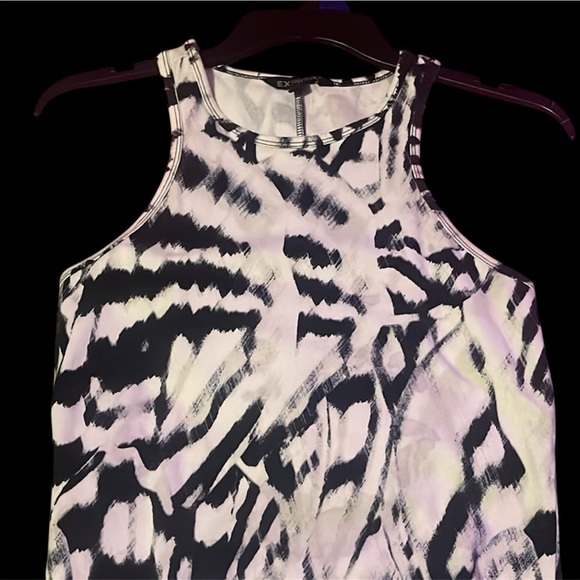 Express body contour zebra design dress with stretch size small - Picture 4 of 5